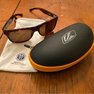 Keanon, Clarke sunglasses